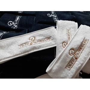 Toptan Logolu Baskılı / Nakışlı Havlu Seti ve Havlu Saç Bandı Toptan Logolu Baskılı / Nakışlı Havlu Seti ve Havlu Saç Bandı