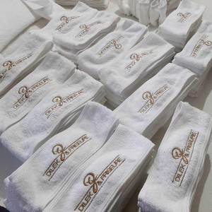 Toptan Logolu Baskılı / Nakışlı Havlu Seti ve Havlu Saç Bandı 