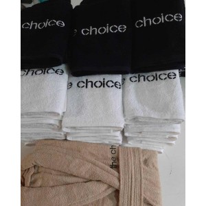 logolu havlu seti ve bornoz imalat ve satışımız vardır. Fiyatlar için bize ulaşabilir size özel tekliflerden yararlanabilrisiniz.