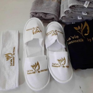 Toptan havlu saç bandı özel logo nakışlı ( baskılı)  Toptan imalat satış fiyatı özel fiyat isteyiniz