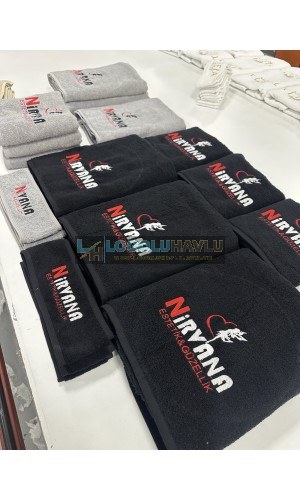 Güzellik merkezi için siyah logo nakışlı baş havlusu sedye havlusu saç bandı seti