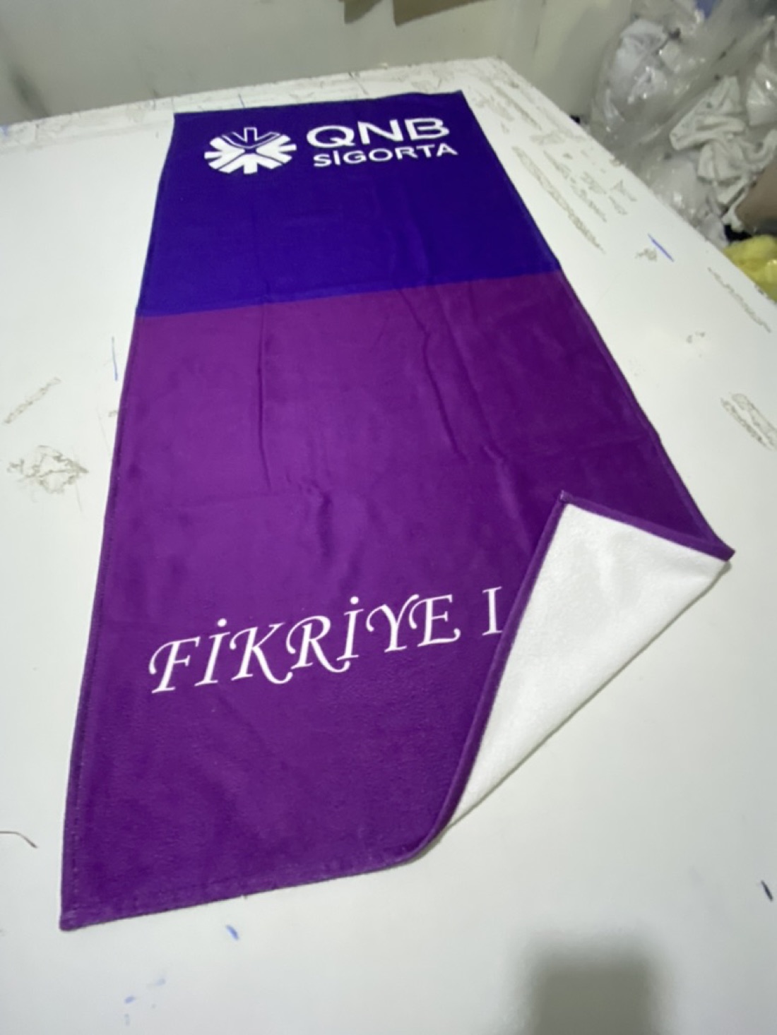 Baskılı plaj havlusu 70x150 cm özel logo ve isim baskılı örnek
