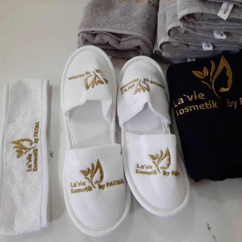 Toptan havlu saç bandı özel logo nakışlı ( baskılı)  Toptan imalat satış fiyatı özel fiyat isteyiniz