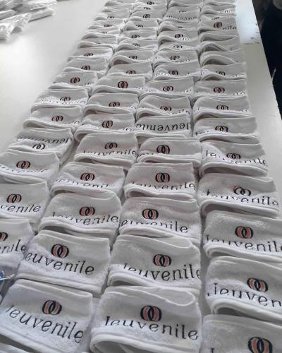 Toptan havlu saç bandı özel logo nakışlı ( baskılı)  Toptan imalat satış fiyatı özel fiyat isteyiniz