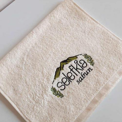 Toptan Logolu Baskılı / Nakışlı Havlu Seti ve Havlu Saç Bandı - Terlik - Bornoz - Bebek Kundak Havlusu 