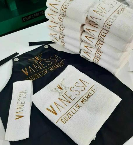 Toptan Logo baskılı nakışlı havlu 