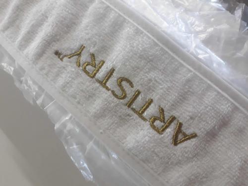 Logo Baskılı Havlu Saç Bandı İmalat ve Toptan Satış Fiyatı İçin Adetlere Bağlı Teklif Alabilirsiniz.