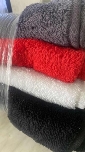 Toptan boya tutmaz leke tutmaz saç havlusu Açıcıdan Etkilenmez 