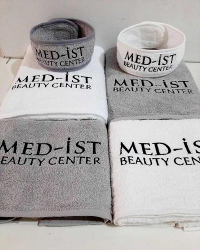 Özel İmalat Güzellik Merkezi Logo Nakışlı Havlu Seti 