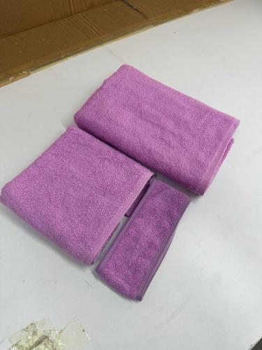 Mor Havlu Seti İmalatı - Baş havlusu - Sedye havlusu - Saç Bandı - Logo nakışlı hizmetimizde vardır