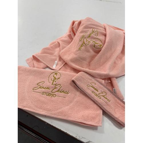 Güzellik Salonu Pudra Pembe Logo Nakışlı Havlu Seti